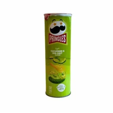 Pringles Light Cucumber & Sea Salt Flavour (110gr)