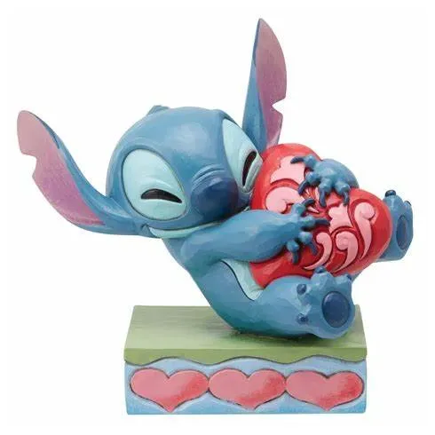 Disney Showcase Collection: Stitch Heart Struck